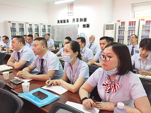 加強服務(wù)品質(zhì)建設(shè)  提升物業(yè)管理水平
